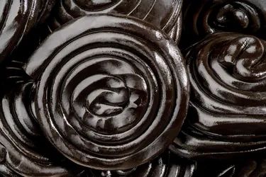 Black Licorice: Is It Good for You? Pros and Cons, Nutrition Information, and More Licorice Benefits, Car Cakes For Boys, Licorice Ice Cream, Bad Candy, Vintage Car Party, Licorice Tea, Spare Tires, Car Party, Cars Party