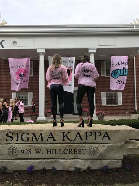 Grease Bid Day, Grease Theme, Pink Ladies Grease, Black And White Balloons, Recruitment Themes, Blouse Nylon, Theta Phi Alpha, Sorority Events, Sorority Bid Day