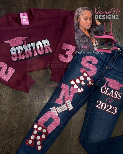 Homecoming Jeans Ideas, Homecoming Fits, High School Graduation Outfit, Senior Painted Jeans, 8th Grade Outfits, Bespoke Denim, Senior Year Things, Senior Sweatshirts, Senior Jeans