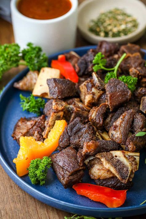 Zambian Food, Goat Recipes, Haitian Food Recipes, Goat Meat, Caribbean Recipes, Delicious Dinner Recipes, African Food, Food Obsession, Weeknight Meals