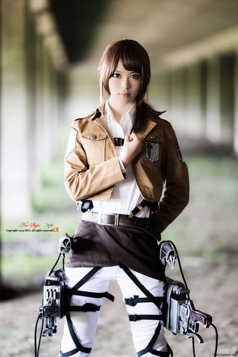 Sasha Blouse cosplay Mikasa Ackerman Cosplay, Aot Cosplay, Sasha Blouse, Snk Cosplay, Cyberpunk Anime, Cosplay Tips, Anime Figurines, Anime Akatsuki, Japanese Manga Series