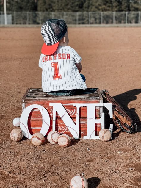 Baseball Theme 1st Birthday Photoshoot, 1st Birthday Baseball Theme Pictures, Vintage Baseball First Birthday Party, Baseball 1 Year Photos, Rookie Year Baseball Pictures, Rookie Year Birthday Pictures, 1st Birthday Baseball Theme Photo Shoot, 1 St Birthday Baseball Theme, Vintage Baseball 1st Birthday Party