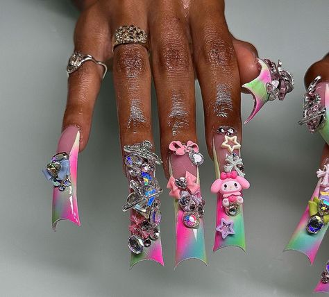 Candy Junk Nails, Hiphop Nails, Dramatic Nails Acrylic, Blk Nails, Xxxl Nails, Xxl Nails, Really Long Nails, 90s Nails, Fye Nails