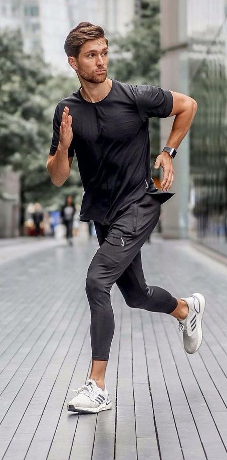 Mens Workout Outfit Ideas Winter Workout Outfit, Workout Outfits For Men, Workout Vision Board, Workout Outfits Men, Mens Workout Outfits, Workout Outfits Winter, Workout Outfit Ideas, Grey Tracksuit, Men Workout