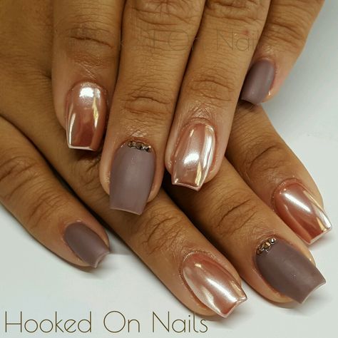 Copper chrome nails matte nails taupe nails coffin shape Nails Copper, Neutral Chrome Nails Designs, Brown Rose Gold Nails, Matte Copper Nails, Chrome And Matte Nails, Copper Pedicure, Bronze Nails Acrylic, Taupe Chrome Nails, Fall Chrome Nails Designs