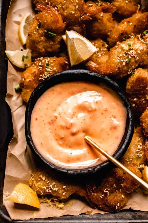 15+ BEST Dipping Sauces for Calamari - Platings + Pairings Calamari Dipping Sauce, Calamari Sauce, Bang Bang Sauce Recipe, Coconut Shrimp Sauce, Shrimp Dipping Sauce, Best Sauces, Crispy Breakfast Potatoes, Creamy Dipping Sauce, Bang Bang Sauce