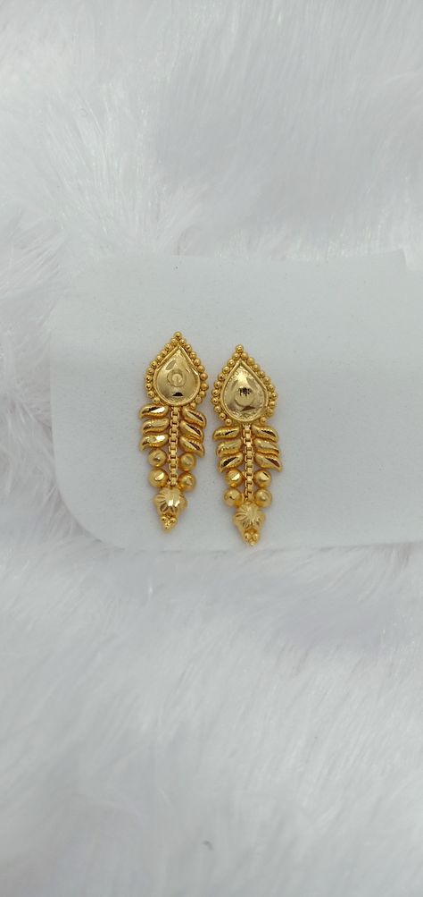 Gold Earrings Indian Daily Wear, Baby Earrings Gold Indian, Small Gold Earrings Indian, Ear Rings Gold Indian Daily Wear, Indian Daily Wear, Small Gold Earrings, Small Earrings Gold, Gold Earrings Indian, Gold Jewels Design