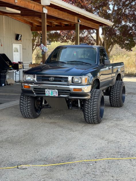 1985 Toyota Sr5 Pickup, 1992 Toyota Pickup 4x4, 80s Toyota Pickup, 1994 Toyota Pickup 4x4, Toyota Pick Up, 1990 Toyota Pickup, Old Toyota Trucks, 1994 Toyota Pickup, Pick Up Nissan