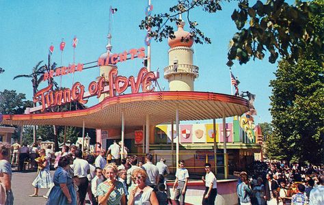 palisades amusement park tunnel of love new jersey | Flickr - Photo Sharing! Palisades Amusement Park, Carnival Photography, Pool Images, Tunnel Of Love, Bergen County, Union City, Vintage Carnival, Amusement Parks, Park Photos