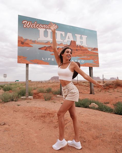 KENDALL | Travel + Mindfulness on Instagram: “UTAH ROADTRIP GUIDE up now on my YouTube Channel 🥰🎥 • Haven’t posted on YouTube in a min! Spent all night editing this video and stayed up…” Utah Pictures, Utah Roadtrip, Southwest Photography, Utah Road Trip, Year 2, Trends 2024, Stay Up, Summer Trends, Pic Ideas