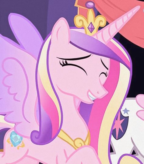 Princess Cadence, My Little Pony Princess, My Little Pony Wallpaper, Mlp Characters, My Lil Pony, My Little Pony Characters, My Little Pony Pictures, Mlp My Little Pony, Fluttershy