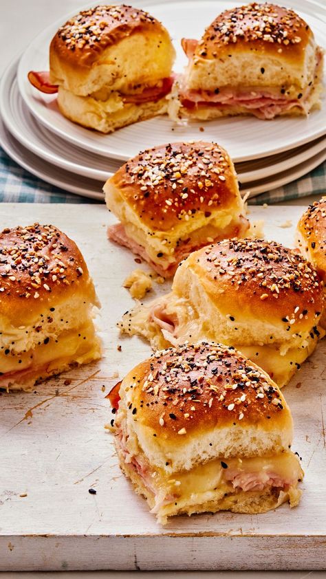 Ham Delights Ham And Cheese Delights, Holiday Ham Sliders, Ham Biscuits Southern, Ham Delights Recipe, Ham Sliders On Hawaiian Rolls, Ham Slider, Ham Delights, Ham And Swiss Sliders, Ham Biscuits