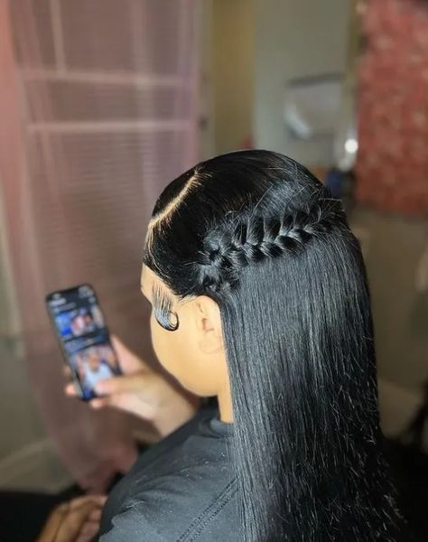 32 Gorgeous Fishtail Braids for Black Hair That Look Glam 23 Braid With Weave, Braid With Bow, Fishtail Braids, Braids For Black, Side Braid Hairstyles, Braids With Weave, Fish Tail, Side Braid, Braid Hairstyles