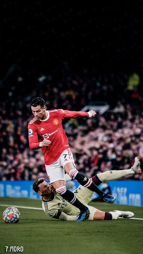 Cristiano Ronaldo Manchester United, Ronaldo Manchester United, Football 101, Cristiano Ronaldo Wallpaper, Football Edits, Ronaldo Manchester, Ronaldo Skills, Ronaldo Wallpaper, Messi Vs Ronaldo