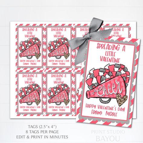 Cheer Valentines Ideas, Cheerleader Valentines, Cheer Valentines, Class Valentine Party, Squad Gifts, Cheer Squad Gifts, Classroom Valentines Party, Valentines Class Party, Valentinstag Party