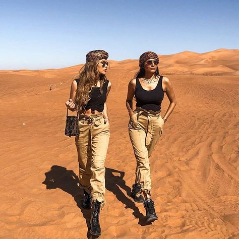 Maja Malnar (@majamalnar) • Instagram photos and videos Desert Outfits Women, Egypt Outfits Women, Desert Outfit Ideas Dubai, Sand Dunes Outfit, Desert Safari Outfit, Desert Photoshoot Outfit, Desert Outfit Ideas, Dubai Fashion Women, Dubai Outfits Ideas