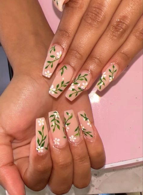 Green Plant Nail Design, Mint Green Nails With Flowers, Secret Garden Nails, Flower Themed Nails, Green Nails With Flowers, Vaca Nails, Plant Nails, Cosmetology Ideas, Mint Green Nails