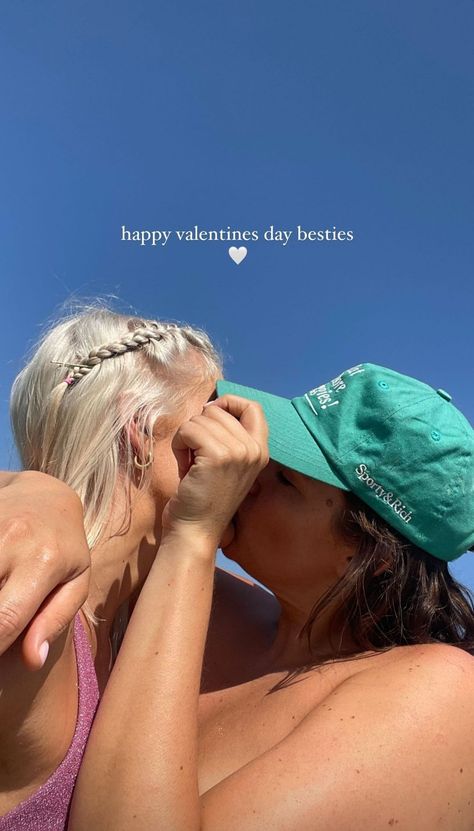 Camilla And Julie Lorentzen, Julie And Camilla, Julie Lorentzen, Cute Date Ideas, 3 Girls, Sporty And Rich, Happy Valentines Day, Happy Valentine, Cool Girl