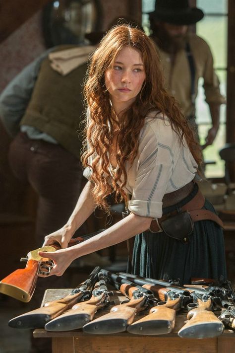 Haley Bennett, Magnificent Seven, Maggie Grace, The Magnificent Seven, Evan Rachel Wood, Long Red Hair, Foto Tips, Long Red, Costume Design