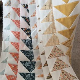 {Sisters and Quilters}: Flying Geese Quilt Tutorial with Layer Cake Layer Cake Fabric, Geese Quilt, Layer Cake Quilt Patterns, Walking Foot Quilting, Quilt Layers, Spring House, Flying Geese Quilt, Layer Cake Quilts, Nancy Zieman