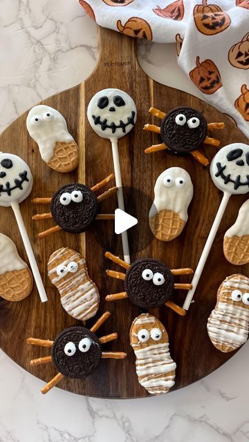 Jacqueline Vignona | Easy & Delicious Recipes on Instagram: "4 NO BAKE HALLOWEEN COOKIES 👻💀🕷️

These are too easy & too cute not to make this Spooky Season, we turned 2 types of cookies (@oreo & @nutterbutter ) into 4 Spooky Cookies; Skeletons, Ghosts, Spiders & Mummies! You only need a few ingredients to transform them like white chocolate & chocolate melts, pretzel sticks & sugar eyes. Each tutorial can be found on my page!

Follow for more easy & delicious recipes!

#halloweencookies #spookyfood #spookyszn #spookyscaryskeletons #halloweenfood #spookycookies" Spooky Food, Pretzel Sticks, Spooky Scary, Easy Delicious Recipes, Halloween Cookies, Few Ingredients, White Chocolate, Melting Chocolate, Oreo