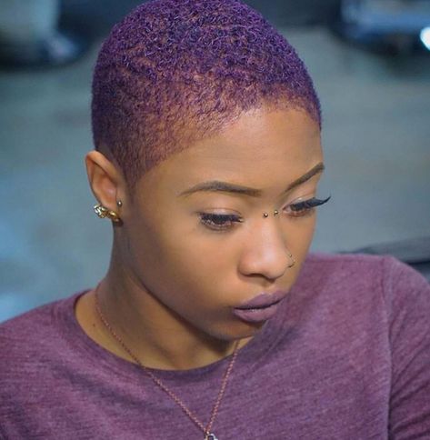 A TUMBLR TO SHOW & CELEBRATE CONFIDENT WOMEN OF COLOR WITH LITTLE TO NO HAIR! Submitted Photos |... Short Twa Hairstyles, Low Cut Hairstyles, Matrix Hairstyle, Twa Hairstyles, Natural Hair Cuts, Natural Hair Short Cuts, Cut Hairstyles, Bald Hair, Short Natural Hair