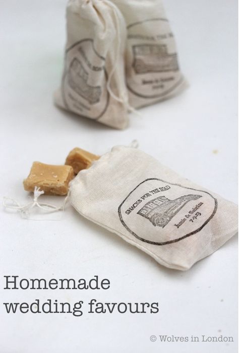 homemade wedding favours Cheap Bouquet, Homemade Wedding Favors, Soap Wedding Favors, Hessian Bags, Winter Wedding Favors, Cheap Favors, Homemade Wedding, Wedding Favors Cheap, Rustic Wedding Favors