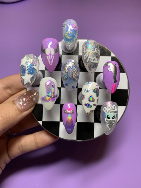 Space Cowgirl Nail Ideas, Space Nail Art Designs, Cosmic Cowgirl Nails, Rhinestone Cowgirl Nails, Cowgirl Disco Nails, Disco Cowboy Nails, Disco Cowgirl Nail Designs, Space Cowboy Nails, Cowgirl Nail Designs