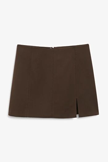 Casual Denim Skirt, White Mini Skirts, Short And Sweet, Classic Brown, Plaid Mini Skirt, Leather Mini Skirts, Green Skirt, Pleated Mini Skirt, Tennis Skirt