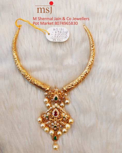 Light Weight Kanti Necklace, Light Weight Kante Designs, Gold Neck Choker, Kanti Designs, Kante Gold Necklaces, Kanti Necklace, Light Weight Gold Jewellery, Jewellery Model, Long Haram