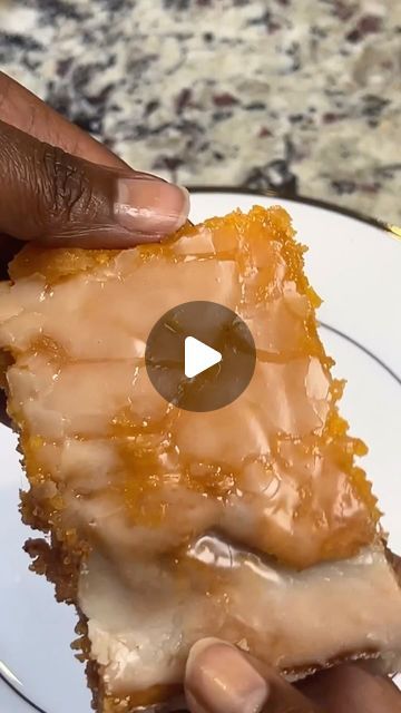 BLACK FOODIE FINDER ® on Instagram: "The Sweet Potato Honey Bun Cake recipe by Carlena Davis 😩🍠⁣ ⁣ Would you try this cake by Spilling The Sweet Tea?🤔⁣ ⁣ (via @spilling_the_sweet_tea )⁣ ⁣ ⁣ #BlackFoodieFinder⁣ ⁣ —————————————————————⁣ 𝗙𝗼𝗹𝗹𝗼𝘄 @𝗯𝗹𝗮𝗰𝗸𝗳𝗼𝗼𝗱𝗶𝗲𝗳𝗶𝗻𝗱𝗲𝗿 & 𝗱𝗼𝘄𝗻𝗹𝗼𝗮𝗱 𝗼𝘂𝗿 𝗮𝗽𝗽 𝗳𝗼𝗿 𝗯𝗹𝗮𝗰𝗸 𝗲𝗮𝘁𝗲𝗿𝘆, 𝗰𝗵𝗲𝗳𝘀, 𝗿𝗲𝗰𝗶𝗽𝗲𝘀 & 𝗺𝗼𝗿𝗲. ⁣#𝗕𝗙𝗙📍⁣ —————————————————————⁣ 𝘍𝘰𝘳 𝘧𝘦𝘢𝘵𝘶𝘳𝘦𝘥 𝘴𝘶𝘣𝘮𝘪𝘴𝘴𝘪𝘰𝘯𝘴 & 𝘭𝘪𝘴𝘵𝘪𝘯𝘨, 𝘱𝘭𝘦𝘢𝘴𝘦 𝘴𝘦𝘦 𝘰𝘶𝘳 𝘸𝘦𝘣𝘴𝘪𝘵𝘦.⁣ ===============================⁣ 𝘍𝘪𝘯𝘥 𝘤𝘩𝘦𝘧𝘴 𝘧𝘰𝘳 𝘩𝘪𝘳𝘦 𝘢𝘵 𝘽𝙡𝙖𝙘𝙠𝘾𝙝𝙚𝙛.𝙘𝙤𝙢⁣ ===============================⁣ ⁣ ⁣ ⁣ ⁣ ⁣ ⁣ ⁣ ⁣ ⁣ ⁣ (#blackfoodie #blackfoodies #everybodyeats #honeybun #sweetpotato #cake #sweetpotatocake #boxcake #holidaydesse Honeybun Cake Recipe, Spilling The Sweet Tea, Sweet Potato Honey, Honey Bun Cake Recipe, Bun Cake Recipe, Sweet Potato Dessert Recipes, Sweet Potato Dessert, Honey Bun Cake, Bun Cake