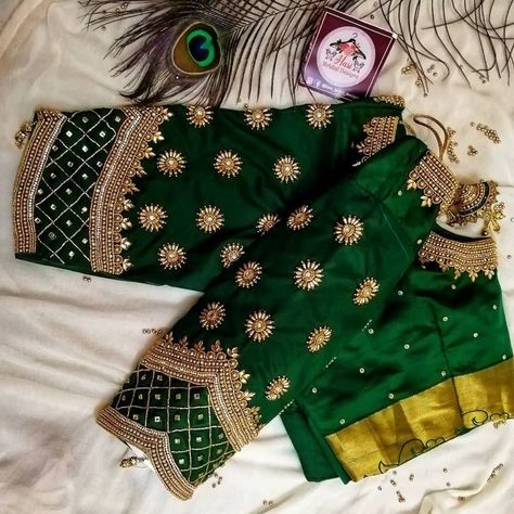 Green Aari Blouse Design, Green Aari Work Blouse Design, Bridal Blouse Aari Work Designs, Green Blouse Designs For Saree Bridal, Green Maggam Work Blouses Design, Green Silk Blouse Designs, Green Blouse Aari Work Designs, Green Bridal Blouse, Coolest Outfits