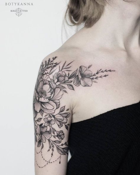 Half Sleeve Floral Tattoo by Anna Botyk Simple Shoulder Tattoo, Botanisches Tattoo, Back Of Shoulder Tattoo, Cat Tattoos, Floral Tattoo Sleeve, Shoulder Tattoos, Tiny Tattoo, Shoulder Tattoos For Women, Botanical Tattoo