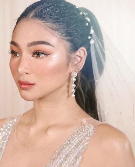 Nadine Lustre Make Up Look, Nadine Lustre Makeup, Filipina Makeup, Filipino Makeup, Nadine Lustre Fashion, Bride Makeup Natural, Asian Wedding Makeup, University Series, Asian Makeup Looks