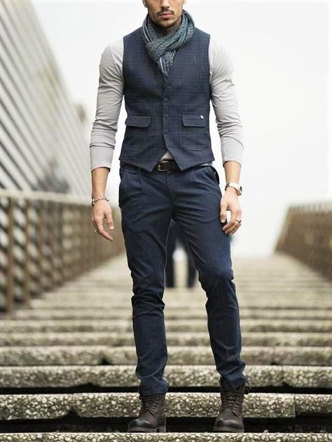 Casual Waistcoat Men Outfit, Waistcoat Men Outfit, Mens Vest Fashion Casual, Casual Vest Outfits Men, Men Vest Outfits Casual, Gilet Outfit Men, Casual Vest Outfits, Men Vest Outfits, Vest Outfits Men