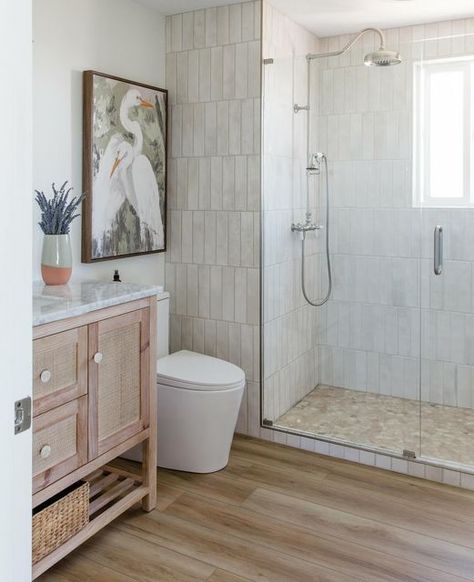 Daltile on Instagram: "Totally OBSESSED with this beautiful bathroom transformation.🤍 #DidItWithDal 📷: @the_haus_of_hygge Wall tile: Mesmerist in Spirit Countertops: ONE Quartz Liberty Gold Bathroom floor: Halstatt in Heritage" Daltile Mesmerist Spirit, Sequim Washington, Staircase Outdoor, Farmhouse Scandinavian, Plant Kitchen, Bathroom Transformation, California Coastal, Gold Bathroom, Bathroom Floor