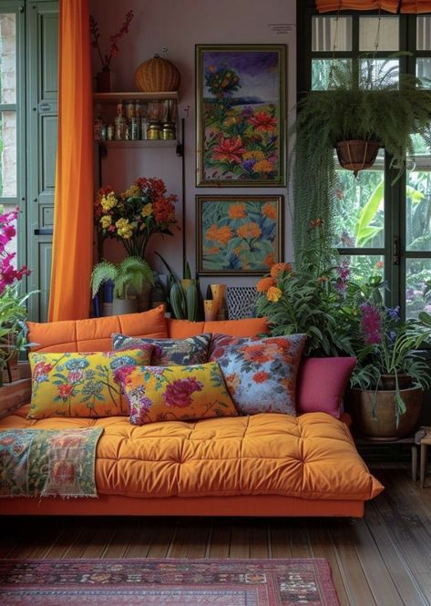 Bold Living Room, Living Room Decor Tips, Funky Living Rooms, Vibrant Living Room, Bohemian Cottage, Colourful Living Room, Deco Boheme, Bohemian Living, Bohemian Living Room