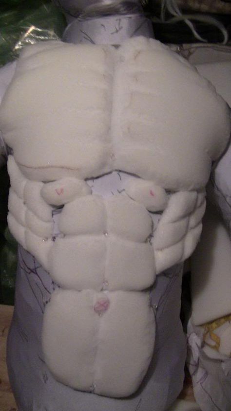 Looks like they used sewing batting for the base of the Muscles on the muscles suit... Hulk Costume, Sea Costume, Halloween Havoc, Larp Props, Werewolf Costume, Muscle Suit, Body Padding, Costume Tutorial, Make A Character