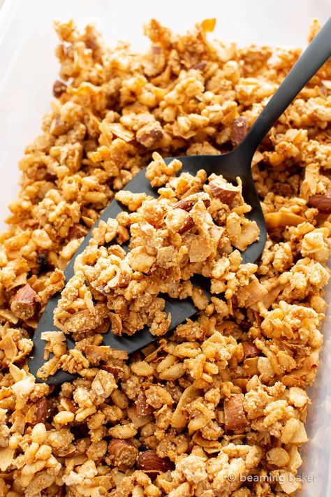 Low Calorie Granola (Low Carb, Low Sugar, Low Fat) - Beaming Baker Homemade Granola Low Calorie, Low Calorie Homemade Snacks, Granola With Rice Krispies, Granola Low Calorie, Healthy Low Calorie Granola, Low Cal Granola, Low Calorie Granola Recipe, Low Calorie Granola, Granola Calories