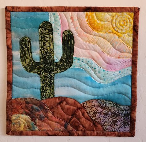 Mini quilt of a saguaro cactus at sunrise Desert Quilt, Southwest Quilts, Quilt Wall Hanging, Quilt Wall, Miniature Quilts, Quilted Wall Hangings, Mini Quilt, Quilting Ideas, Quilt Pattern