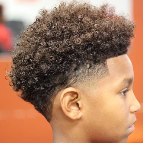 Mixed Boys Haircuts, Kids Afro, Boys Haircuts Curly Hair, Boys Curly Haircuts, Boys Cut, Boys Fade Haircut, Black Boys Haircuts, Tan Skin Blonde Hair