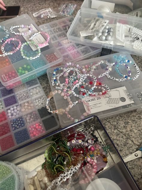 #taylorswift #erastouroutfit #fyp #bracelet #aesthetic #beads Aesthetic Bracelet Making, Aesthetic Bracelet Pictures, Bracelet Making Business, Bracelet Aesthetic Beads, Bracelet Making Aesthetic, Bead Aesthetic, Beaded Jewelry Aesthetic, Pic Friends, Aesthetic Beads