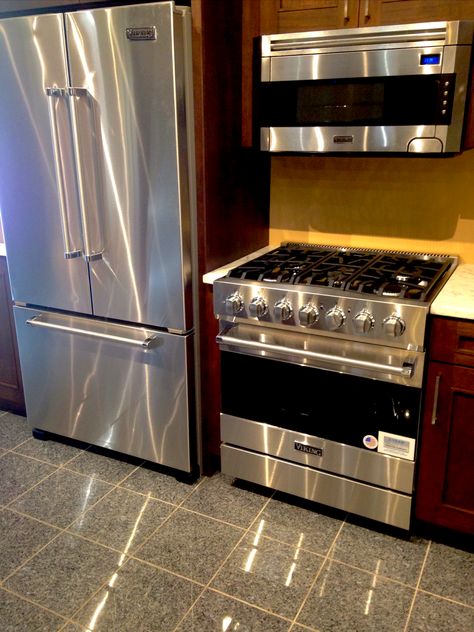 Viking Appliances. Viking Refrigerator, Microwave, Stovetop, and Oven. #NonnsAppliances www.Nonns.com Refrigerator Next To Stovetop, Viking Fridge, Viking Appliances Kitchen, Kids Surgery, Viking Refrigerator, Bbq Pizza, Viking Appliances, Pizza Ovens, Indian Home