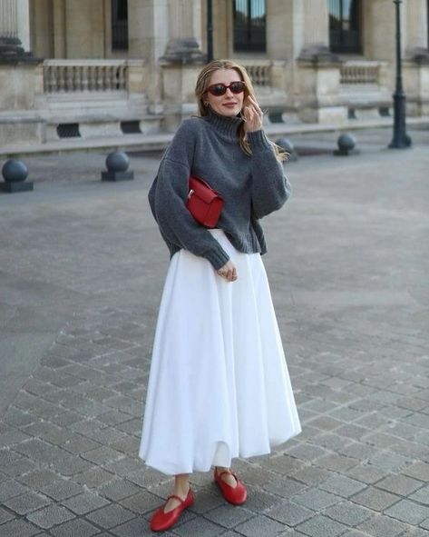 Skirt With Running Shoes, Ribbed Long Skirt Outfit, White Midi Skirt Outfit Fall, White Midi Skirt Outfit Winter, White Prairie Skirt Outfit, White Skirt Outfit Autumn, Maxi Plaid Skirt Outfit, Skirt Outfits Knee Length, Cute Midi Skirt Outfits