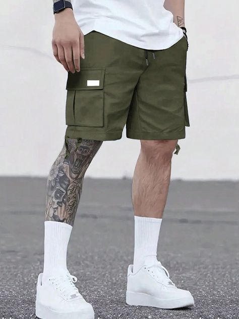 Manfinity Homme Men's Flip Pocket Casual Workwear Cargo ShortsI discovered amazing products on SHEIN.com, come check them out! Short Cargo Pants Outfit Men, 5 Inch Inseam Shorts Men, Army Style Outfit, Short Pants Outfit Men, Green Shorts Outfit, Cargo Shorts Outfit, Short Verde, Cargo Pants Outfit Men, Short Pants Outfit