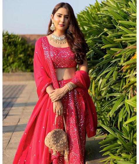 Mirror Hand Work, Bridesmaid Outfits, Mirror Work Lehenga, Red Bridesmaid, Indian Celebrity, Indian Pink, Party Wear Lehenga Choli, Bollywood Lehenga, Red Bridesmaids