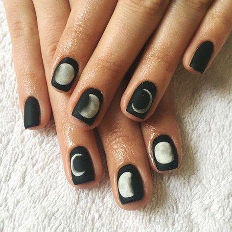 Nail Art Blanc, Black And White Nail Art, Nail Art Halloween, Nail Store, Unghie Nail Art, Moon Nails, Nagel Tips, White Nail Art, Best Nail Art Designs