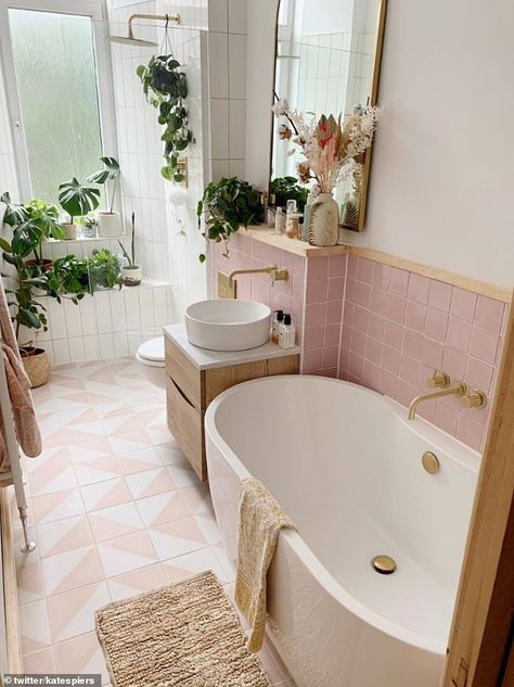 Woman transforms drab bathroom into a millennial pink wet-room  | Daily Mail Online Pink Tiles, Gorgeous Bathroom, Pink Bathroom, Design Del Prodotto, House Bathroom, Wet Rooms, Best Interior Design, Beautiful Bathrooms, Beautiful Interiors