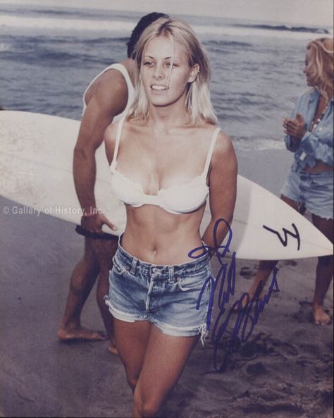 Nicole Eggert Charles In Charge, Nicole Eggert Baywatch, Charles In Charge, Nicole Eggert, Who's The Boss, Baywatch, National Treasure, Best Picture, Woman Crush