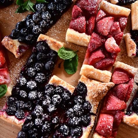 Quick and Easy Fruit Tarts by Ree Drummond Easy Fruit Tarts, Fruit Tart Recipe Easy, Easy Fruit Tart, Ree Drummond Recipes, Fruit Tart Recipe, Fruit Tarts, Frozen Puff Pastry, Pastry Tart, Fruit Tart